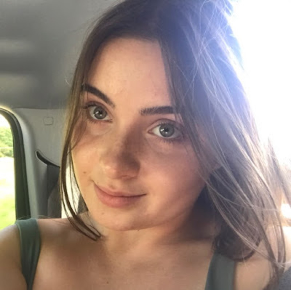 Meet your Posher, Savannah